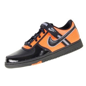 NIKE BOYS VANDAL LOW BLACK AND ORANGE  YOUTH{EUC}